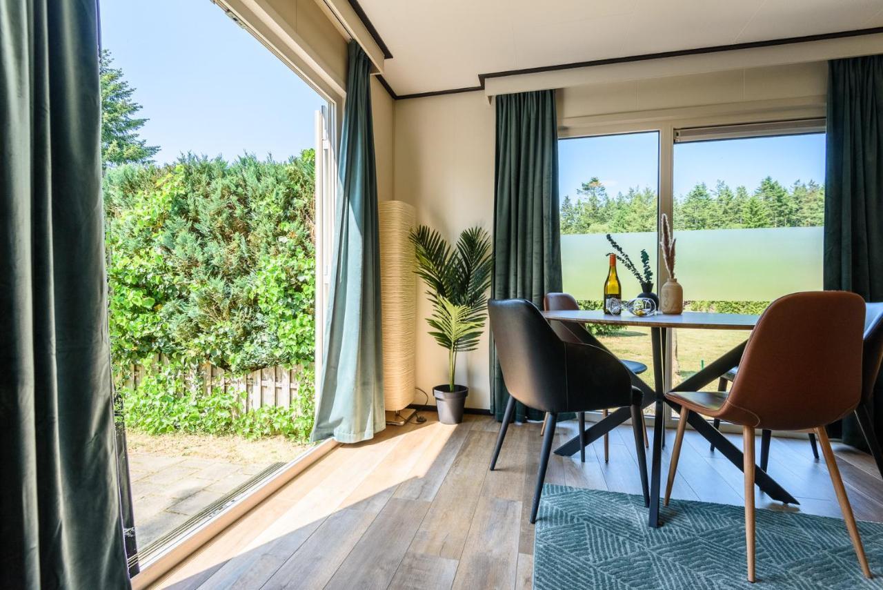 Chalet Met Eigen Tuin Aan De Veluwse Bosrand Putten Exterior foto